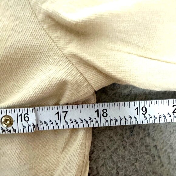 Callahan Knitwear Sweater Rana Cream Black Colorblock Front Twist Knot - Picture 10 of 16